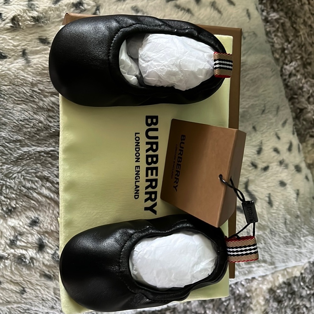 UK 3 EUR 19 Newbirn Ballerina